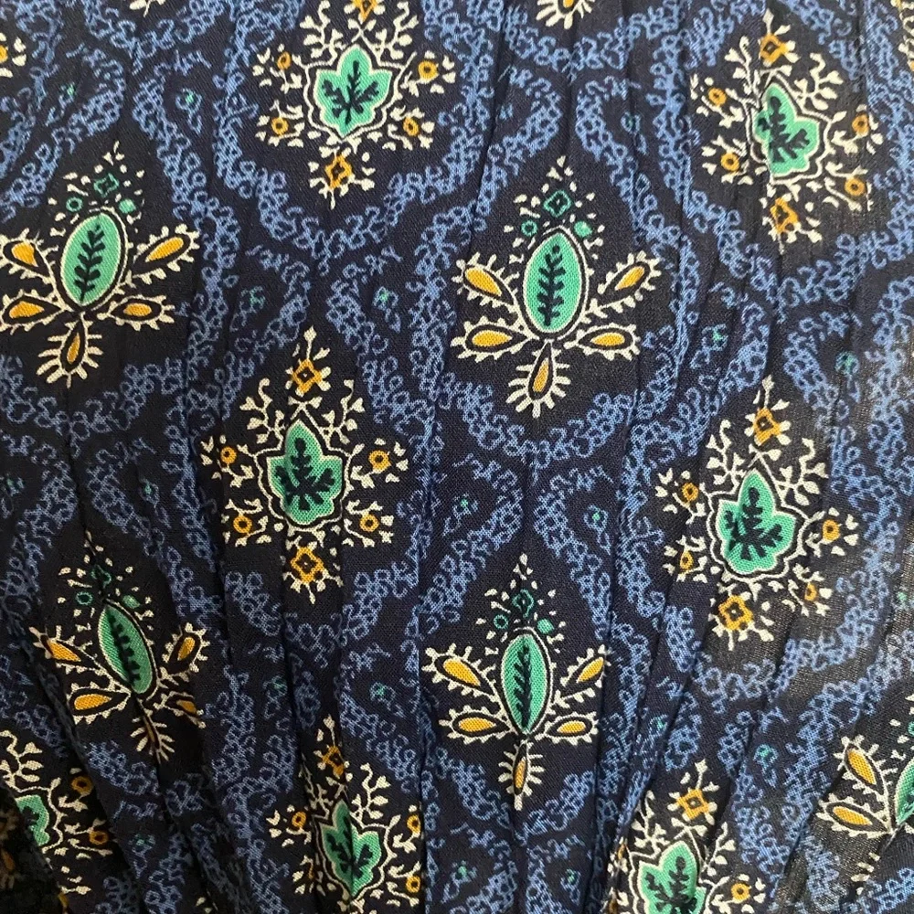 LF Paisley print ROMPER adjustable - Picture 11 of 12